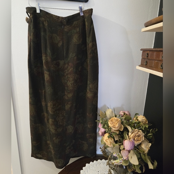 VINTAGE SPORTALM WOOL BLEND MADE IN AUSTRIA 🇦🇹 SKIRT - Picture 11 of 16